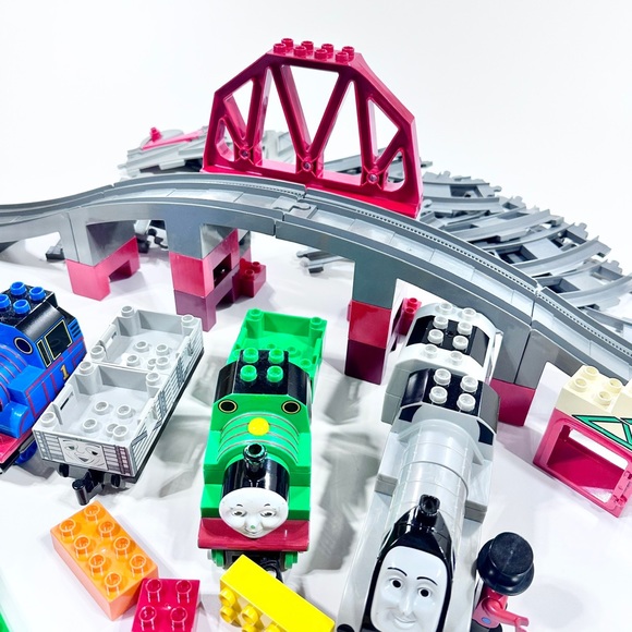 Lego Toys Lego Duplo Thomas The Train Huge Building Set 5 Train And